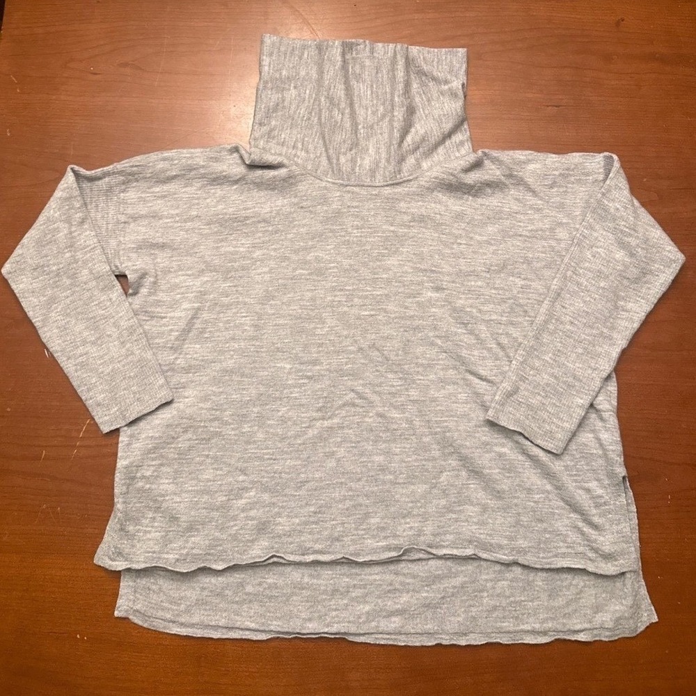 Eileen Fisher merino wool turtleneck gray‎ Large boxy cowl